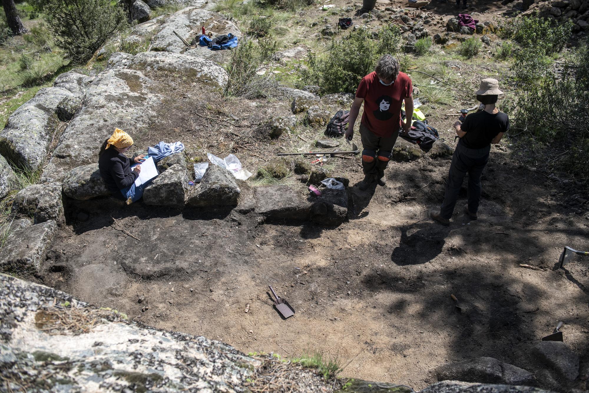 Proyecto arqueológico del Valle de los Caídos. Los campos de trabajo. - 8